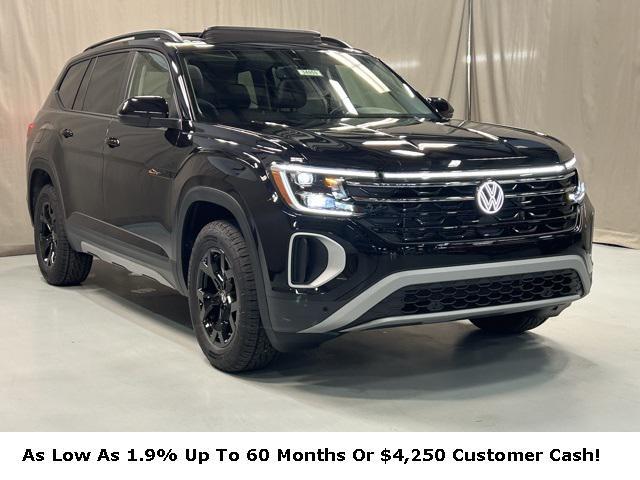 new 2025 Volkswagen Atlas car, priced at $44,560