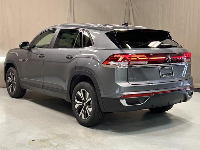 new 2025 Volkswagen Atlas Cross Sport car, priced at $40,011