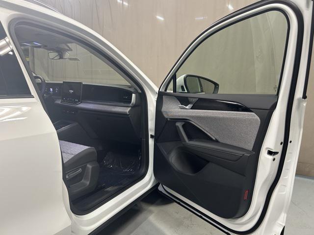 new 2025 Volkswagen Tiguan car, priced at $32,261
