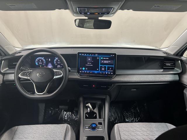 new 2025 Volkswagen Tiguan car, priced at $32,261