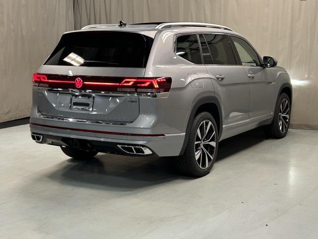 new 2025 Volkswagen Atlas car, priced at $55,369