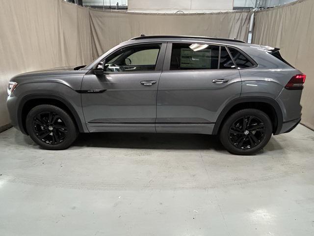 new 2025 Volkswagen Atlas Cross Sport car, priced at $51,381