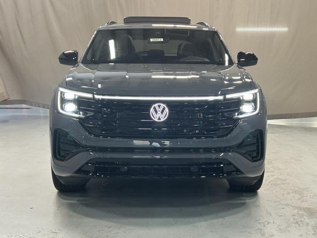 new 2026 Volkswagen Atlas Cross Sport car, priced at $51,938