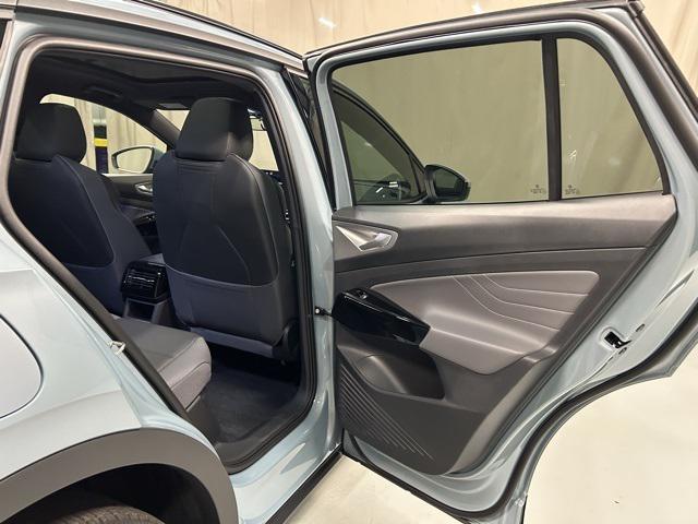 new 2025 Volkswagen ID.4 car, priced at $50,761