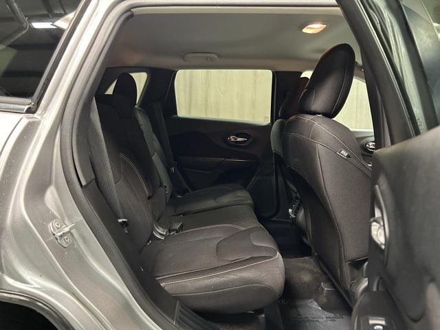 used 2015 Jeep Cherokee car, priced at $11,662