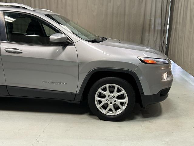 used 2015 Jeep Cherokee car, priced at $11,662