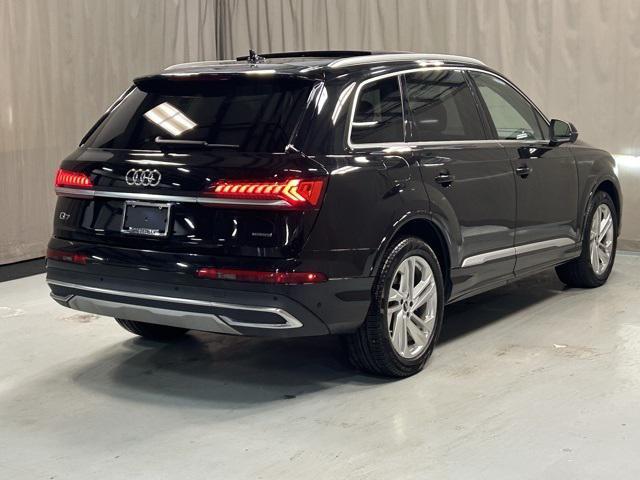 used 2022 Audi Q7 car, priced at $35,499