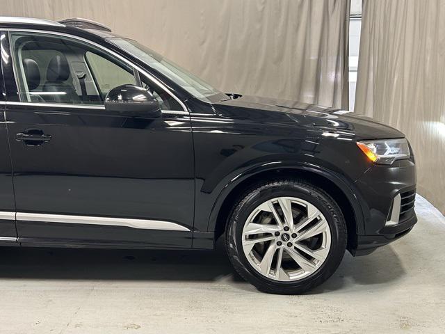 used 2022 Audi Q7 car, priced at $35,499