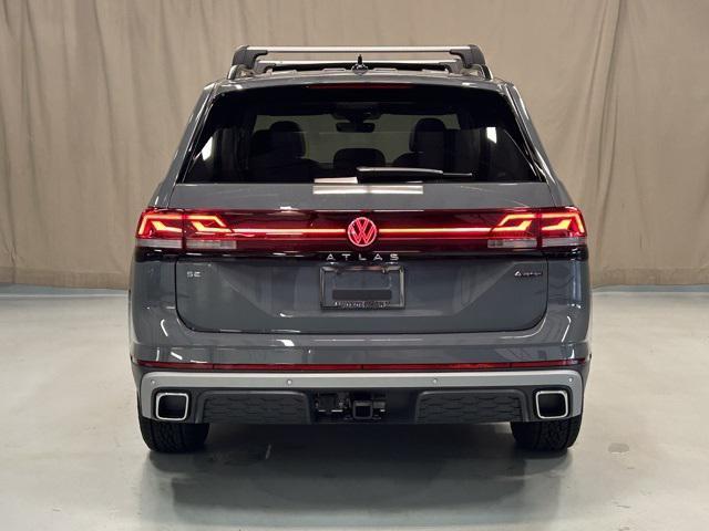new 2025 Volkswagen Atlas car, priced at $45,796