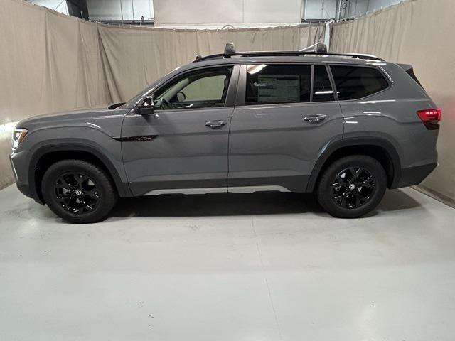 new 2025 Volkswagen Atlas car, priced at $45,796