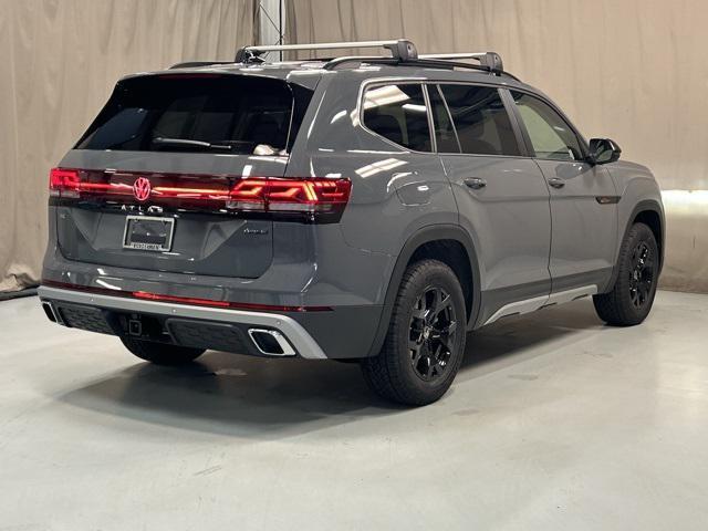 new 2025 Volkswagen Atlas car, priced at $45,796