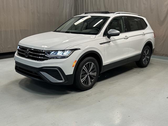 new 2024 Volkswagen Tiguan car, priced at $31,860