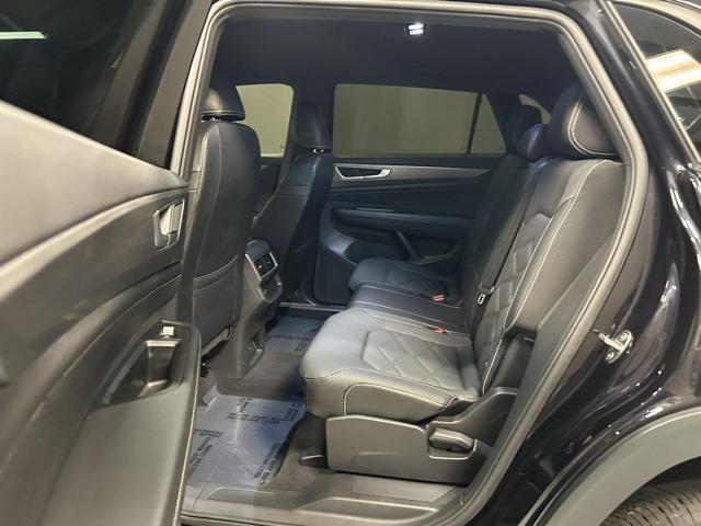 used 2024 Volkswagen Atlas Cross Sport car, priced at $29,650