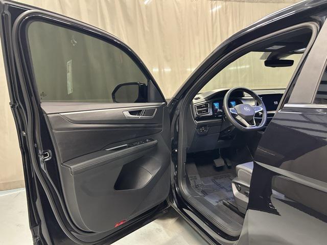 used 2024 Volkswagen Atlas Cross Sport car, priced at $29,650