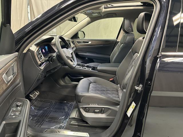 new 2025 Volkswagen Atlas car, priced at $55,891