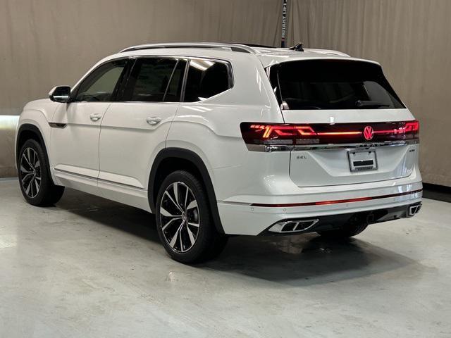 new 2025 Volkswagen Atlas car, priced at $54,116