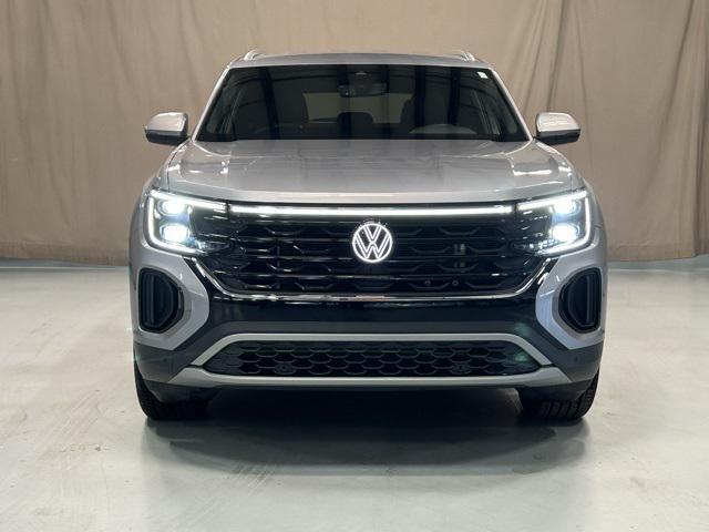used 2024 Volkswagen Atlas Cross Sport car, priced at $36,800