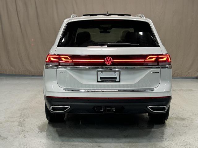 new 2025 Volkswagen Atlas car, priced at $50,216