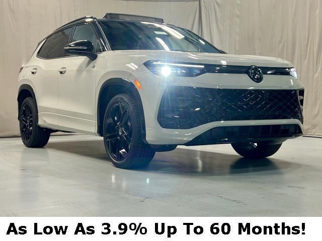 new 2025 Volkswagen Tiguan car, priced at $38,631