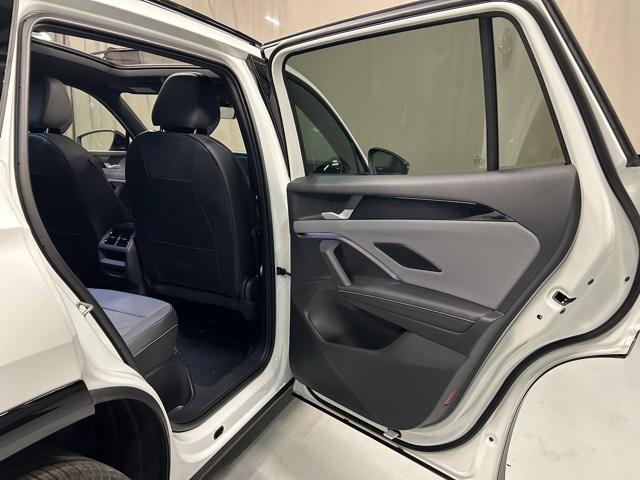 new 2025 Volkswagen Tiguan car, priced at $39,191