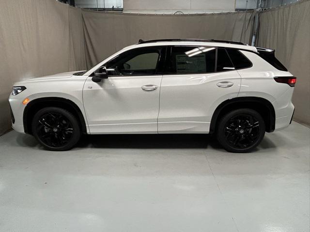 new 2025 Volkswagen Tiguan car, priced at $39,191