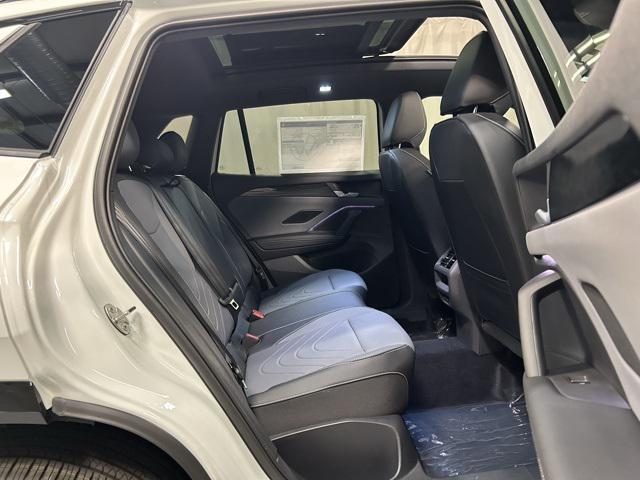new 2025 Volkswagen Tiguan car, priced at $39,191