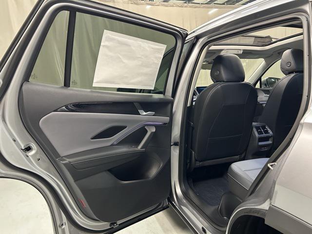 new 2025 Volkswagen Tiguan car, priced at $36,276