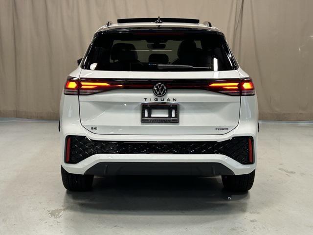 new 2025 Volkswagen Tiguan car, priced at $37,941