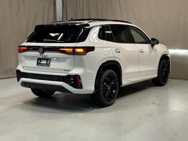 new 2025 Volkswagen Tiguan car, priced at $37,941