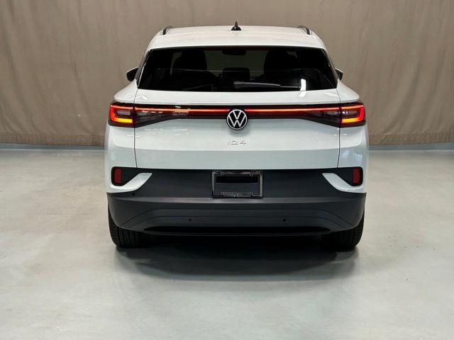 new 2024 Volkswagen ID.4 car, priced at $40,097