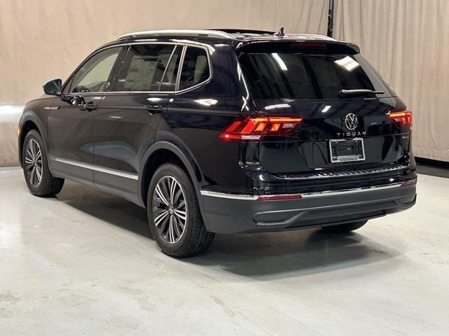 new 2024 Volkswagen Tiguan car, priced at $32,421