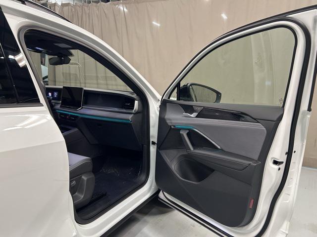 new 2026 Volkswagen Tiguan car, priced at $41,292