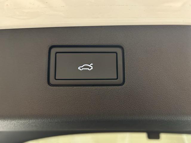 new 2026 Volkswagen Tiguan car, priced at $41,292