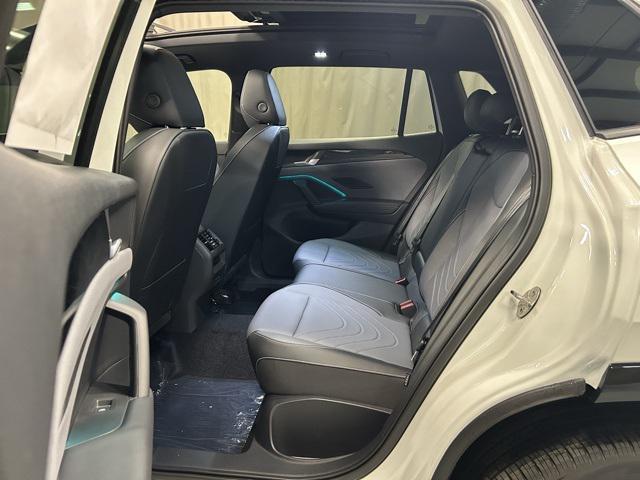 new 2026 Volkswagen Tiguan car, priced at $41,292