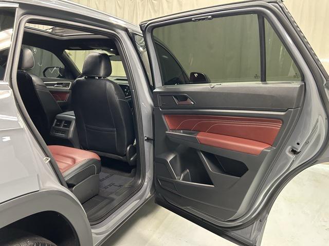 used 2022 Volkswagen Atlas Cross Sport car, priced at $34,900