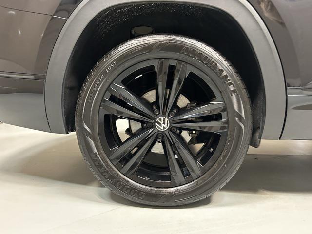 used 2023 Volkswagen Atlas car, priced at $37,599