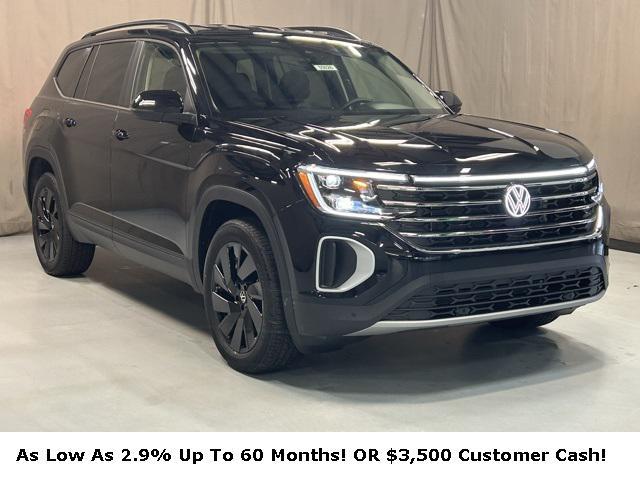 new 2025 Volkswagen Atlas car, priced at $42,922