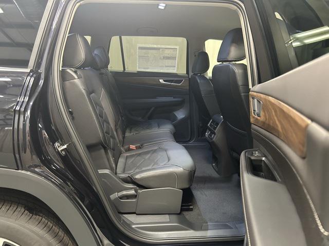 new 2025 Volkswagen Atlas car, priced at $38,457