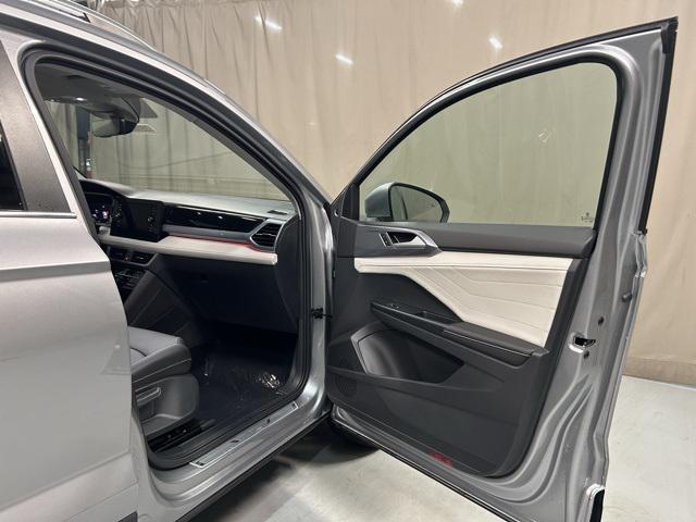 new 2026 Volkswagen Taos car, priced at $37,881