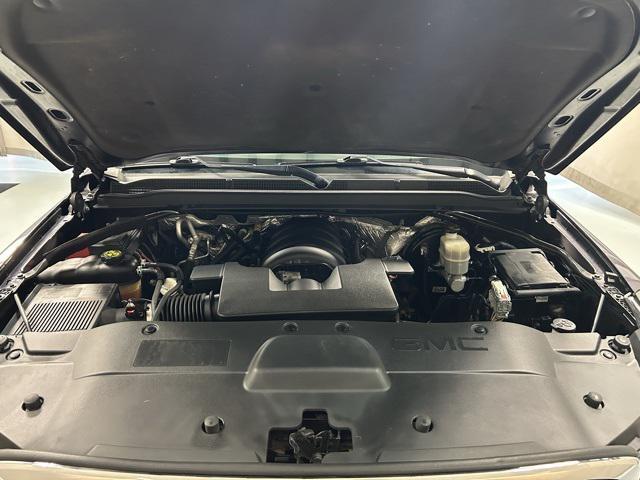 used 2015 GMC Yukon car, priced at $10,900