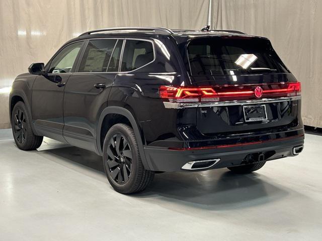 new 2024 Volkswagen Atlas car, priced at $42,063