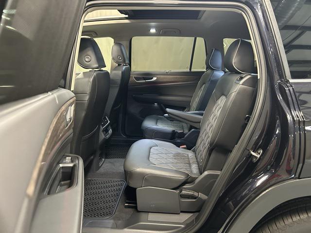 new 2025 Volkswagen Atlas car, priced at $50,867
