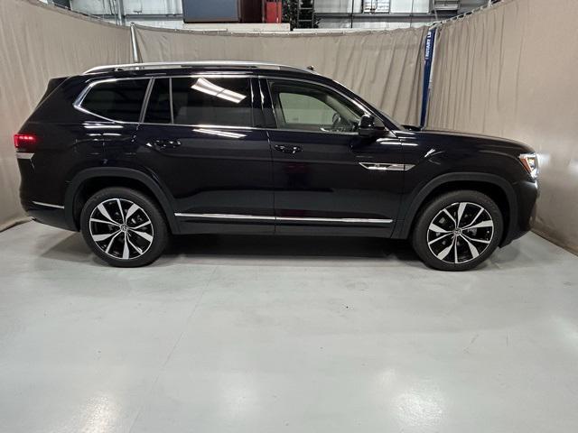 new 2025 Volkswagen Atlas car, priced at $50,867
