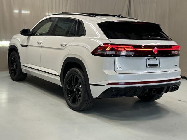 new 2026 Volkswagen Atlas Cross Sport car, priced at $51,938
