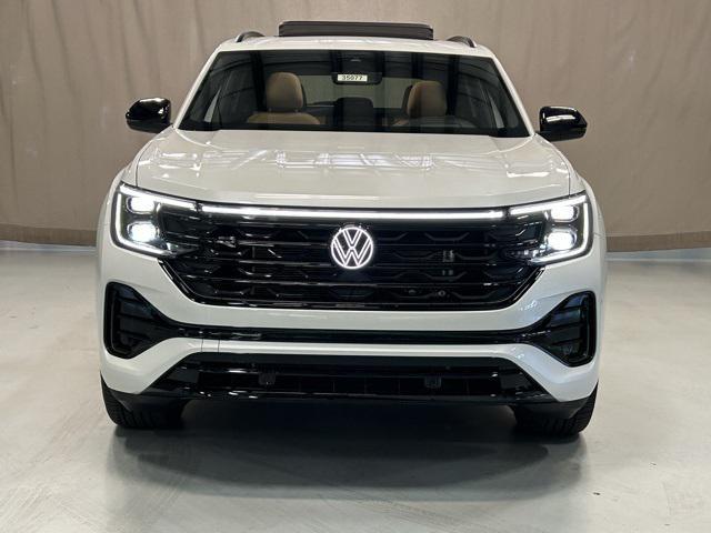 new 2026 Volkswagen Atlas Cross Sport car, priced at $51,938