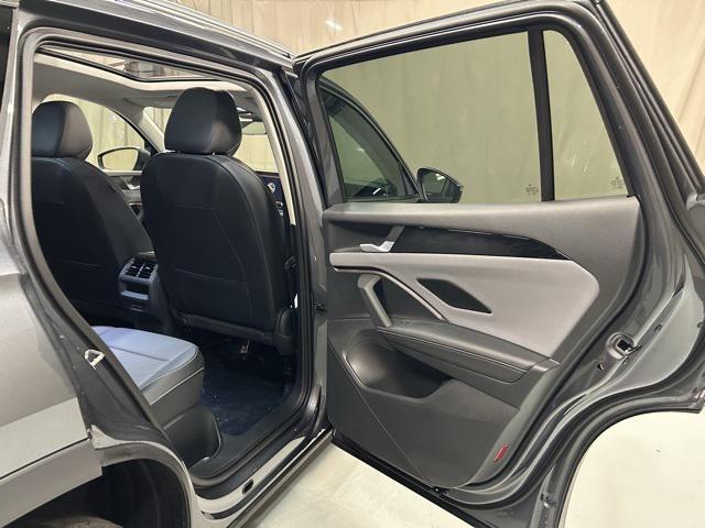 new 2025 Volkswagen Tiguan car, priced at $36,776