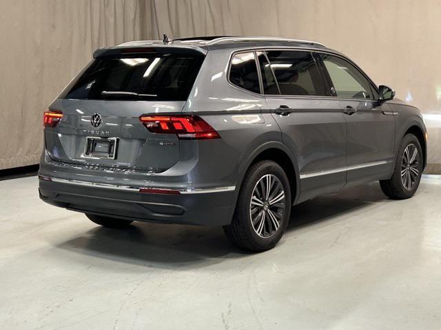 new 2024 Volkswagen Tiguan car, priced at $32,699