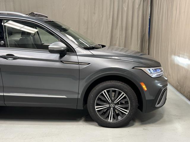 new 2024 Volkswagen Tiguan car, priced at $32,699