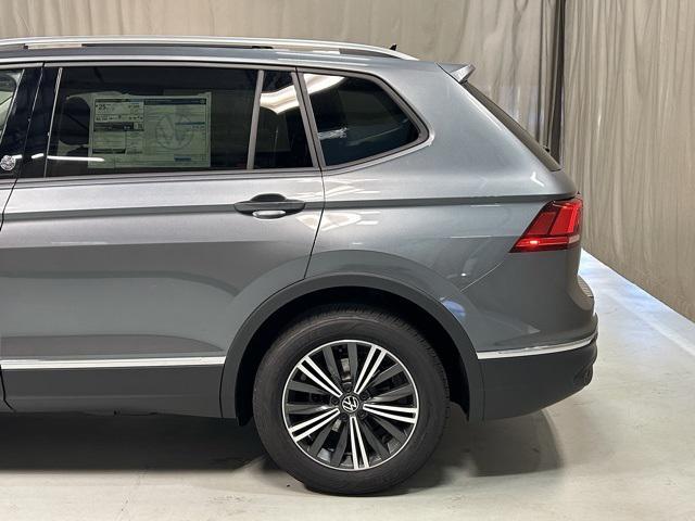 new 2024 Volkswagen Tiguan car, priced at $32,699