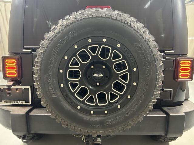 used 2014 Jeep Wrangler Unlimited car, priced at $14,550